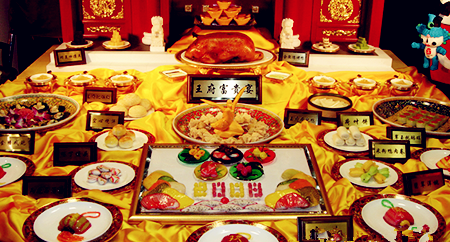 全聚德：白富美突轉(zhuǎn)屌絲行不通，降低客單價(jià)對不住股東！