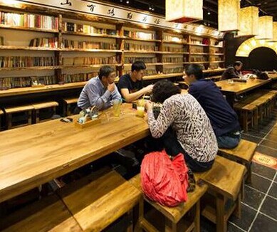 瘋狂的撈面館：藏身書房，卻改變了一個行業(yè)！|餐飲界