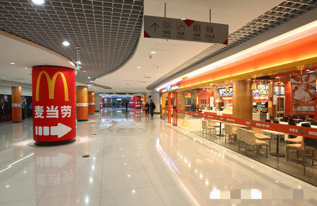 商場(chǎng)不升級(jí)，人氣餐廳“倒貼”也難招|餐飲界