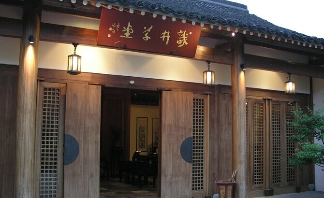 開一家真正的土菜館，可能比西餐廳還難|餐飲界