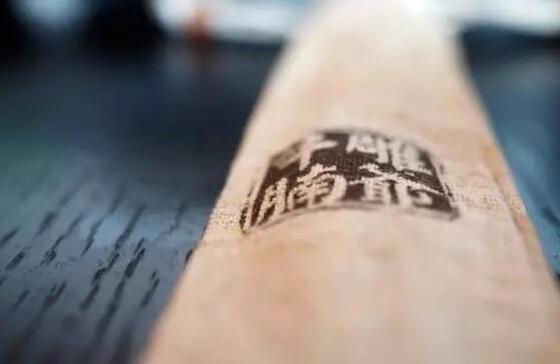 雕爺牛腩沉寂了半年，究竟在做些什么？|餐飲界