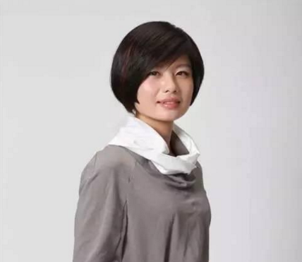 這家餐廳給服務員穿1000多元的潮服，效果你意想不到