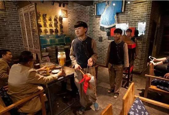 一點(diǎn)創(chuàng)新，讓餐廳火得一塌糊涂！