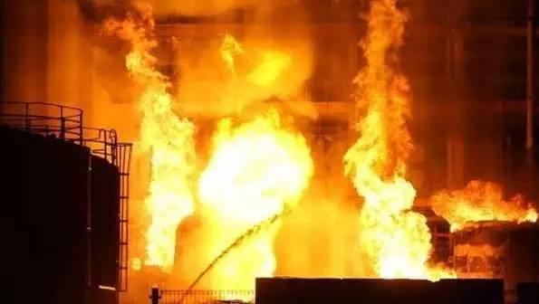 警示！餐館發(fā)生爆炸老板身亡，原因竟是用了它！