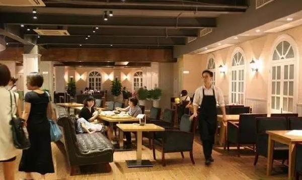 這家“潮”餐廳做到整個城市為之“瘋狂”，背后的秘密竟是這樣！|餐飲界
