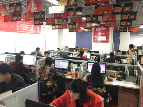 一舉邁入億元級(jí)電商俱樂部，白家食品憑什么？|餐飲界