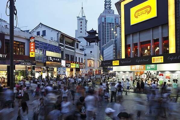 餐廳房租10年上漲5倍，成關(guān)店罪魁禍?zhǔn)?！如何與房東談判不漲租金？