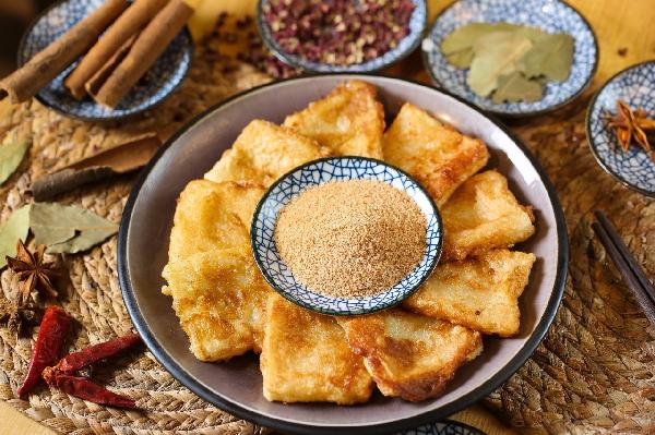 四換菜單，營(yíng)業(yè)額上升33%，這家小店如何扭轉(zhuǎn)乾坤？|餐飲界