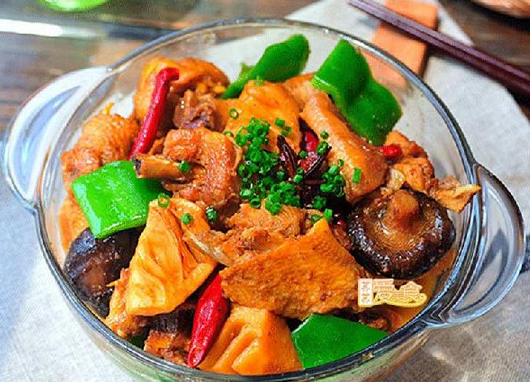 大數(shù)據(jù)告訴你：是誰(shuí)支撐黃燜雞瘋狂擴(kuò)張到現(xiàn)在？