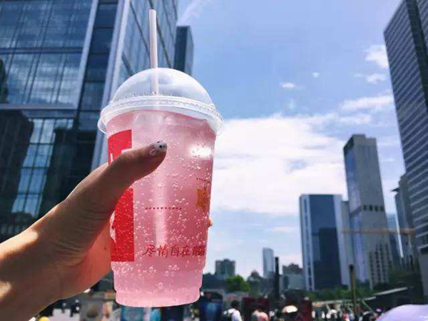 從KFC賣口紅學(xué)到小店引爆新品的5個(gè)概念！