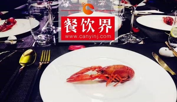 千億市場(chǎng)份額，十萬餐飲人分食，小龍蝦市場(chǎng)是一道送命題？