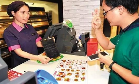 餐企做公益有啥新思路？百勝“捐一元”案例啟示是？