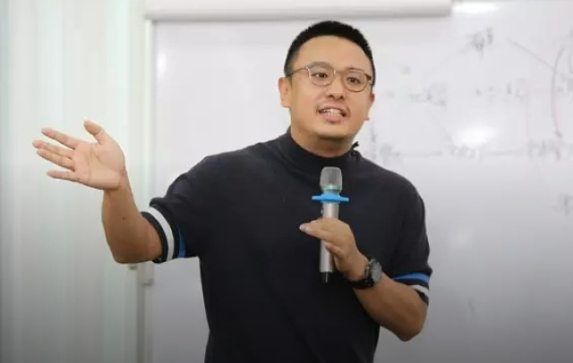 餓了么張旭豪：未來(lái)2～3年商業(yè)格局會(huì)出現(xiàn)什么狀態(tài)？