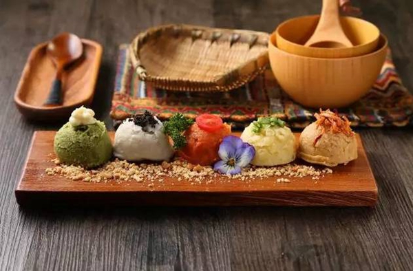 創(chuàng)業(yè)2年15家店獲千萬級投資，民族特色菜的春天來了嗎?|餐飲界