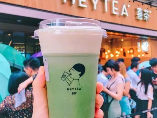 喜茶進(jìn)京了！8月12日同開兩店，準(zhǔn)備好去排隊(duì)吧！