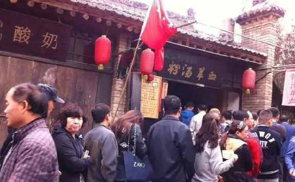 袁家村餐飲日營業(yè)額200萬，為什么別人一模仿就死翹翹？
