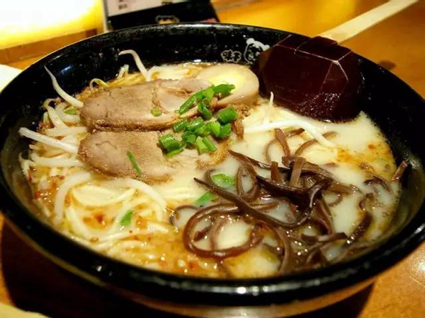 業(yè)績下滑，關店數(shù)家，沒了百度外賣庇護的味千，靠什么翻身？|餐飲界