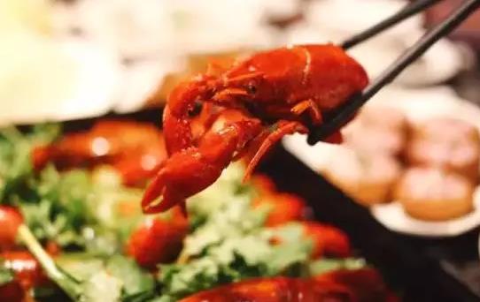 阿里巴巴殺入小龍蝦供應鏈，試水餐廳營收增速明顯|餐飲界