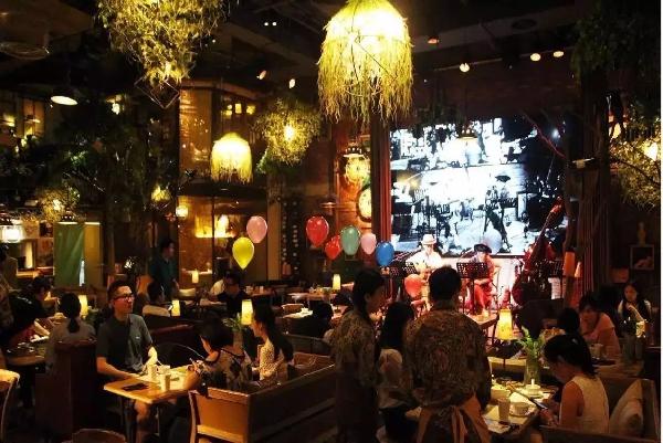 想做到1000+門店，休閑正餐會是突破口嗎？|餐飲界