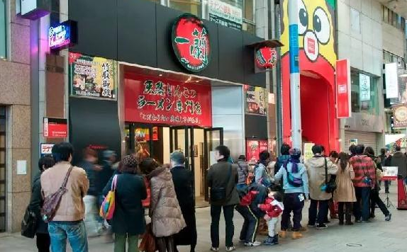 用餐全程無需交流，一蘭拉面如何治愈“一人食”顧客