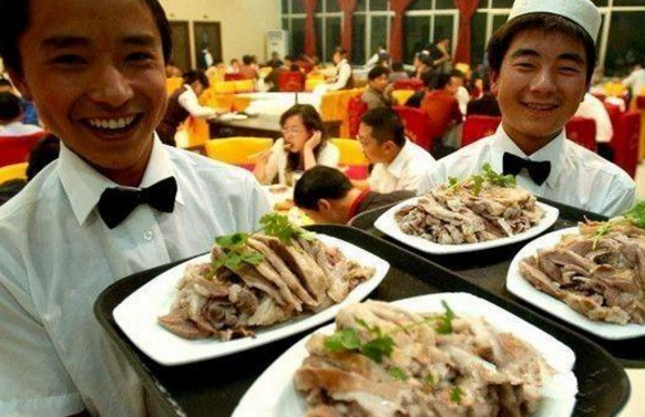 得消費(fèi)者得天下！餐飲老板趕緊跟上這三大趨勢(shì)