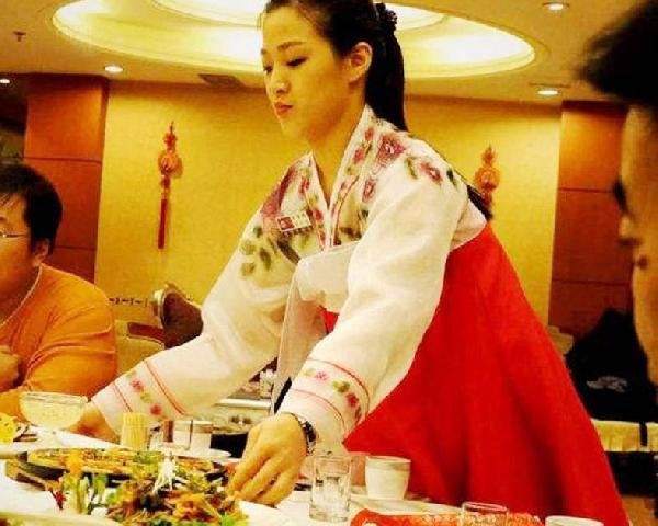 小時(shí)工成餐飲主力軍！可你知道怎樣用才省錢又省心？|餐飲界