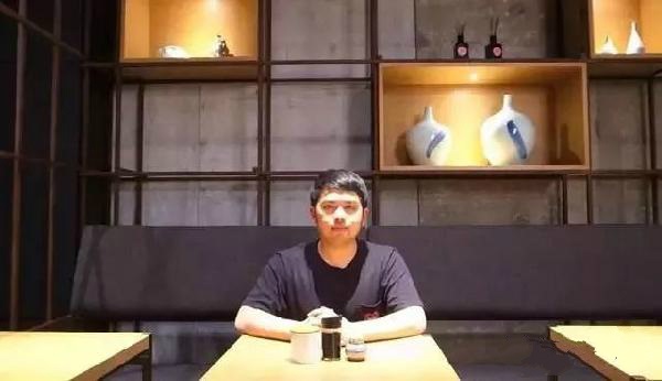 15歲債臺高筑，28歲開了一家全球最火米粉店，估值1億！