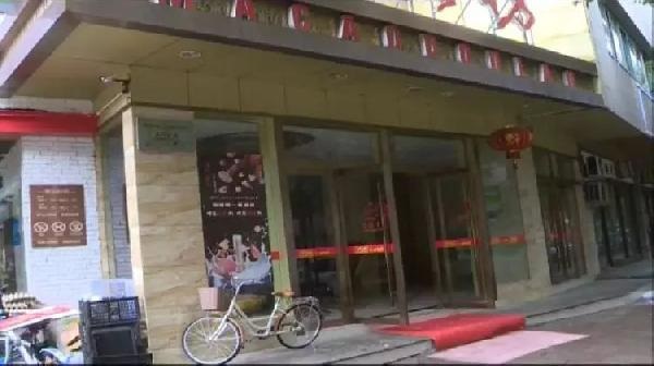 男子吃240萬(wàn)霸王餐，不給錢反而毆打服務(wù)員