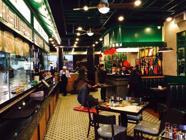 餐廳連虧6年被逼上絕路，她用三招挽救了這家注定要賠本的店！