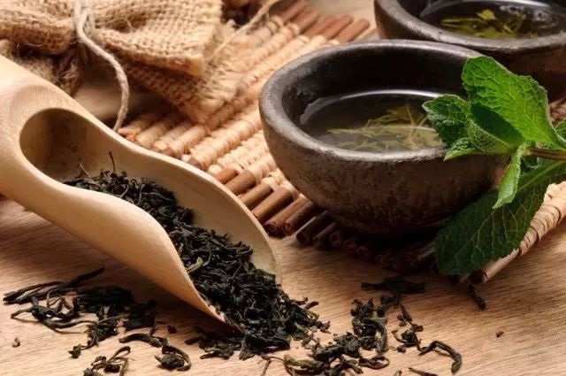 茶飲市場進(jìn)入白刃戰(zhàn)，晉朝黑龍茶強(qiáng)勢突圍靠這4點！