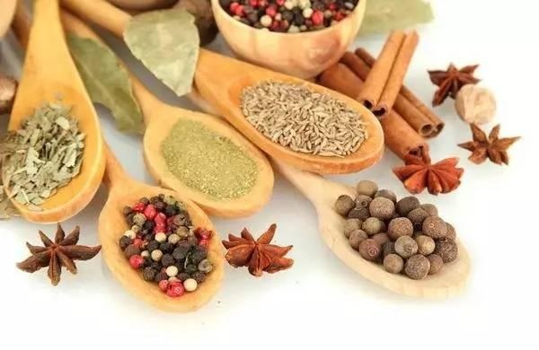 2個(gè)月開除3個(gè)采購(gòu)員！餐飲老板應(yīng)該如何杜絕吃回扣現(xiàn)象？