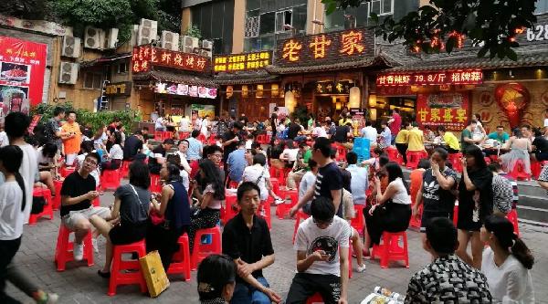 三分鐘自創(chuàng)營銷活動(dòng)，一年增加50萬利潤,小龍蝦館如何做到淡季排名第一！