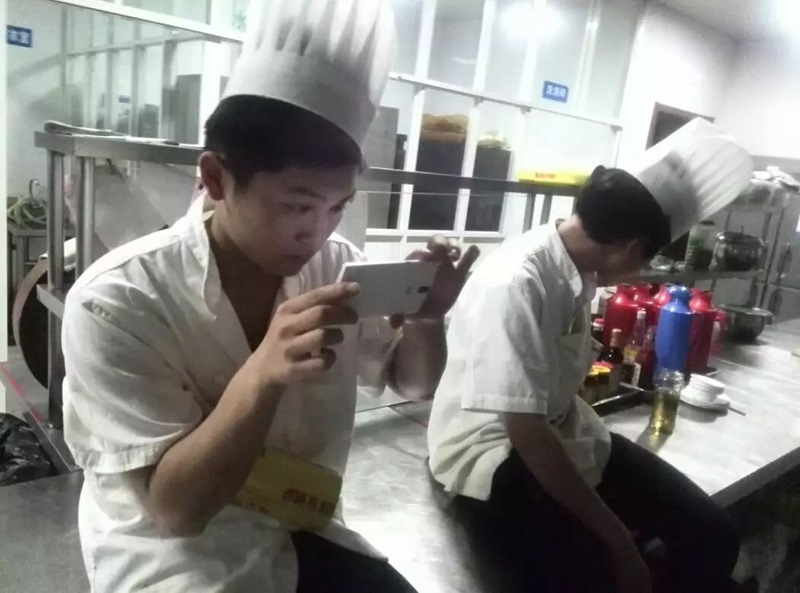 觀察了這些餐廳走下坡路的情況，發(fā)現(xiàn)其中的道道并不簡單