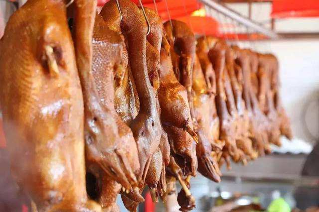 餐廳僅憑一款“爆品”就能成功上市！真的有可能嗎？