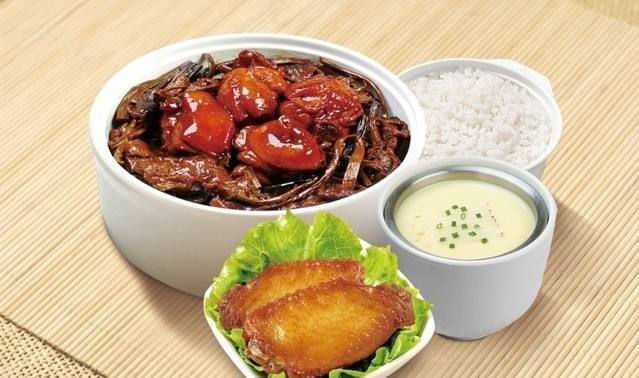 人氣超高，日媒驚嘆中式快餐搶占日本市場(chǎng)