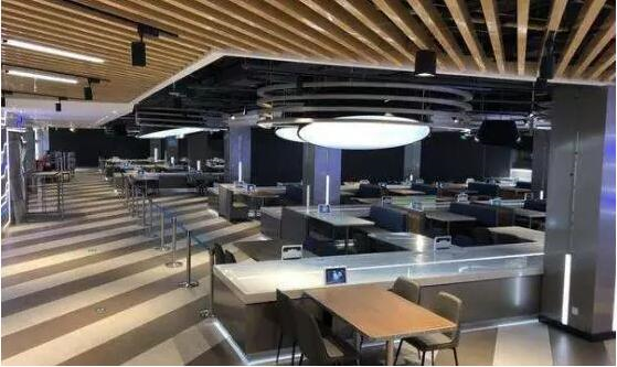 無人餐廳喜憂參半，要成還得看“暖科技”？|餐飲界