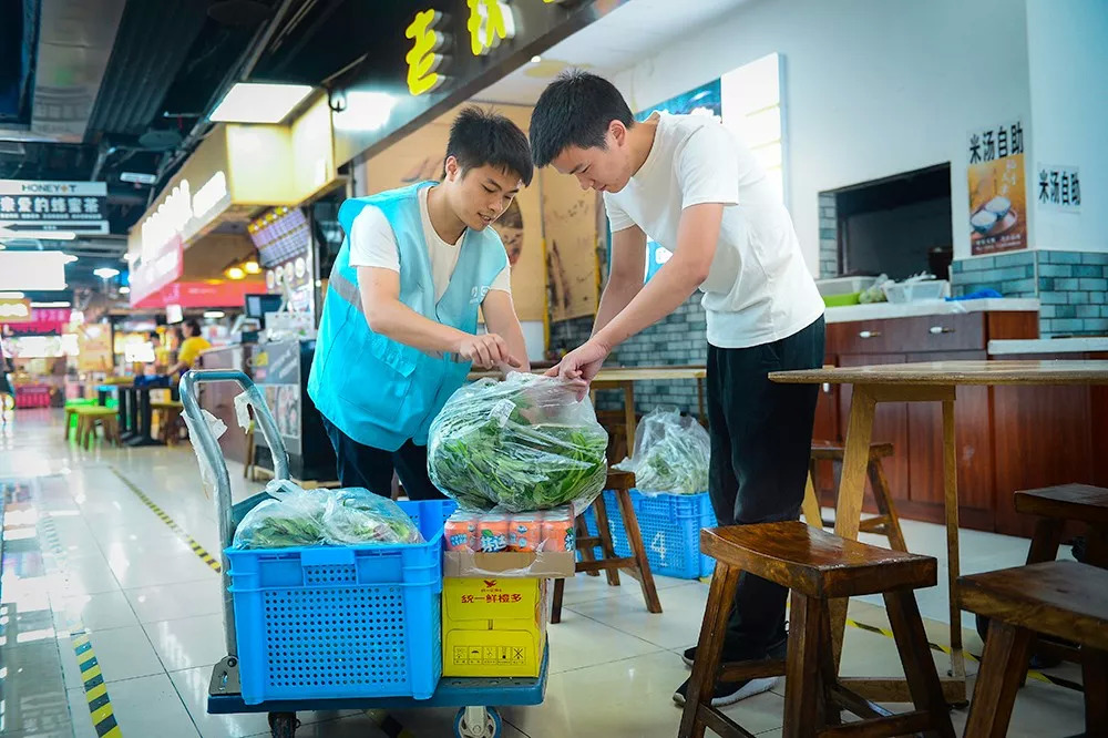 起早貪黑道不完的辛酸，破解采購難題新餐飲都在研究這1招 | 餐見