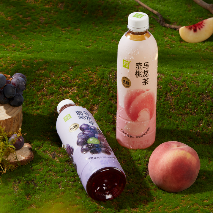 奈雪瓶裝茶進(jìn)入低糖2.0時代、樂樂茶退出南市場｜飲品周報第14期|餐飲界