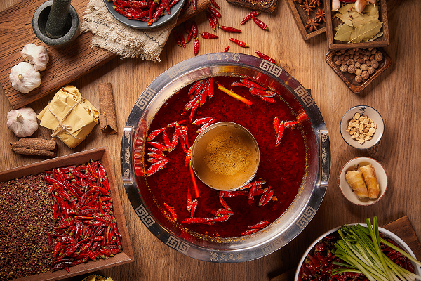 一把椒麻入熱湯，千年鮮香火鳳祥