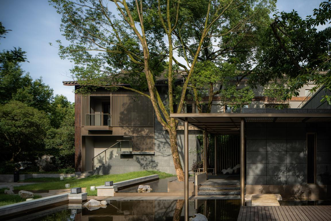 大相設(shè)計：西湖畔的“私宅”餐廳，IN VILLA 隱外|餐飲界