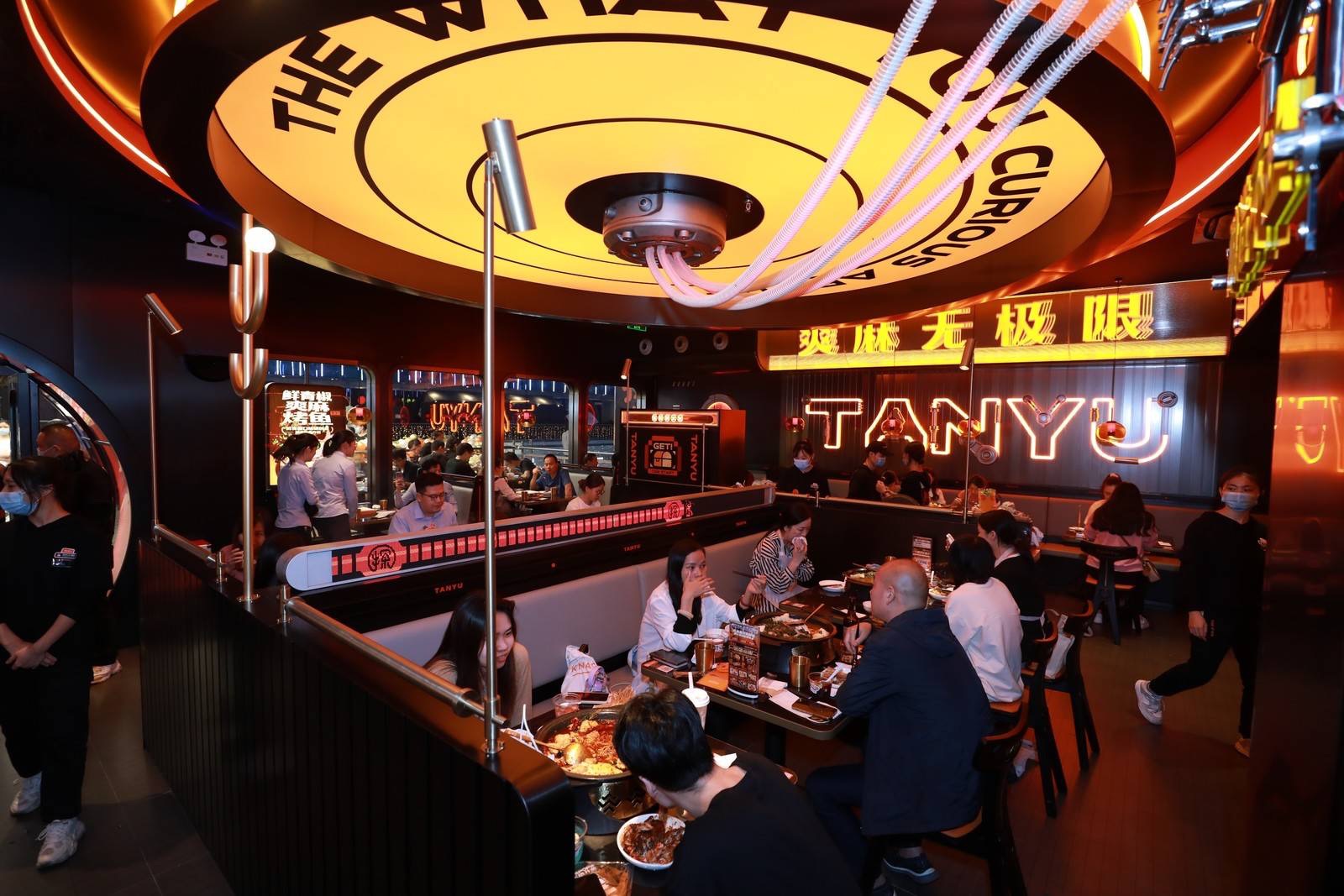聚焦Z世代需求，探魚登上2022第六屆中華餐飲創(chuàng)新榜TOP100