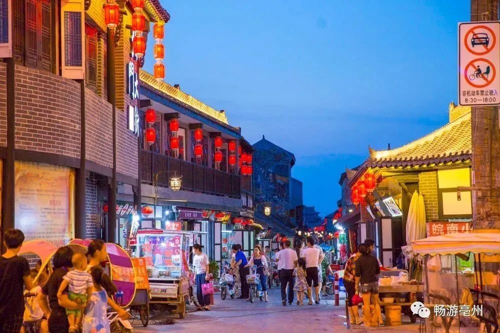 曾經(jīng)“不入流”的市集餐飲，為何越來(lái)越火？