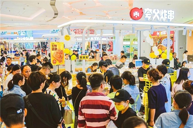 累計融資5億元，2024年開3000店，夸父炸串底氣何在？