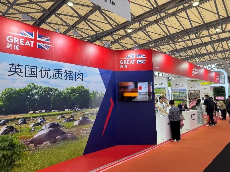 英國農(nóng)業(yè)與園藝發(fā)展委員會亮相2025年SIAL西雅國際食品和飲料展覽會 優(yōu)質(zhì)英國豬肉全面呈現(xiàn)，深化中英食品行業(yè)合作